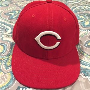 Fitted Cincinnati Reds Hat